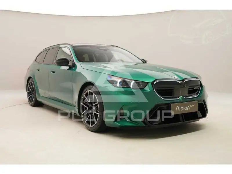2025 BMW M5