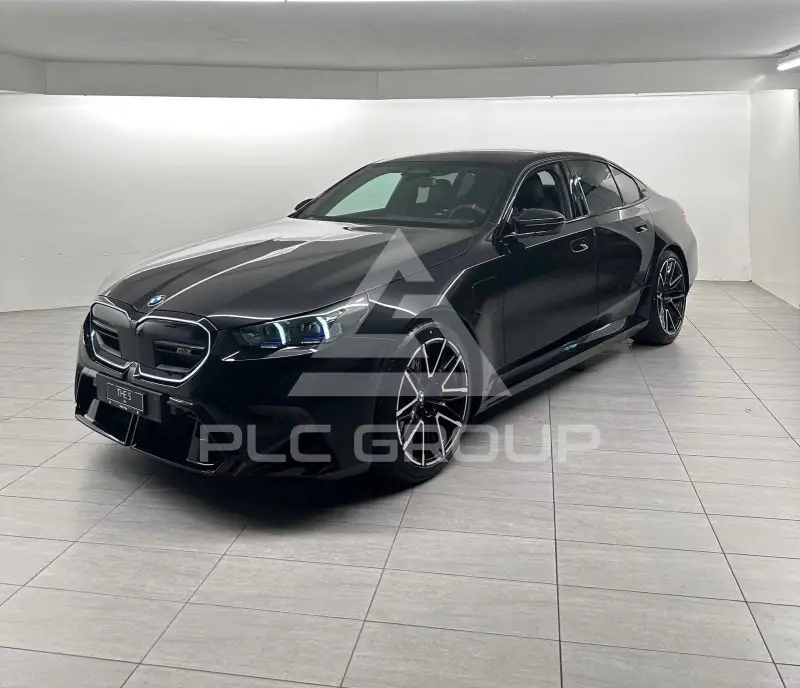 2025 BMW M5