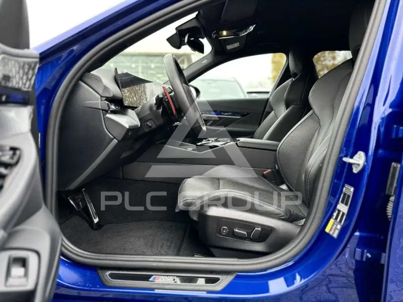 2025 BMW M5