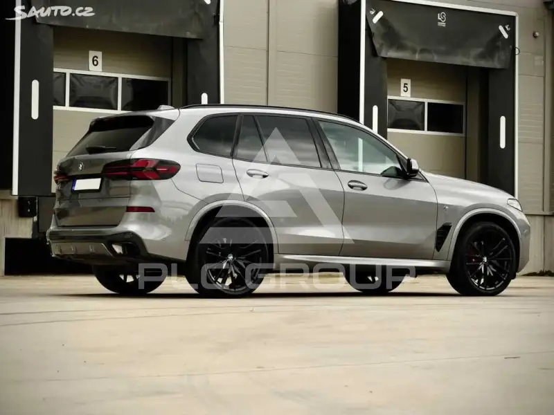 2025 BMW X5