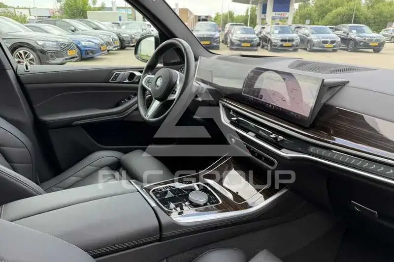 2025 BMW X5