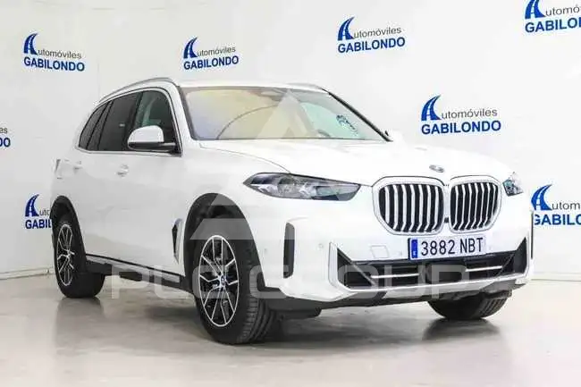 2025 BMW X5