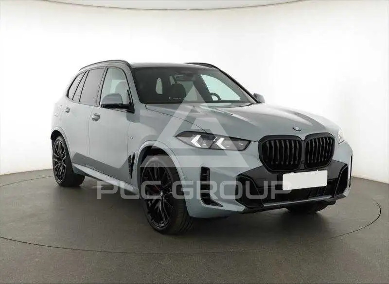 2025 BMW X5