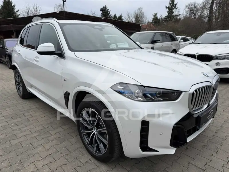 2025 BMW X5