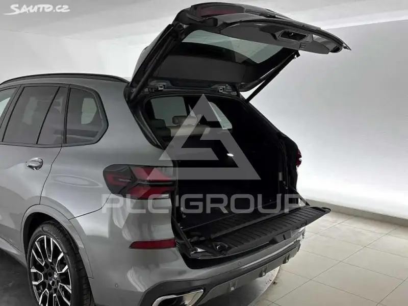 2025 BMW X5