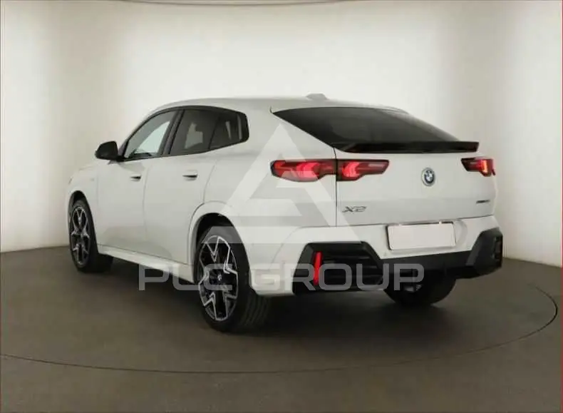 2025 BMW X2