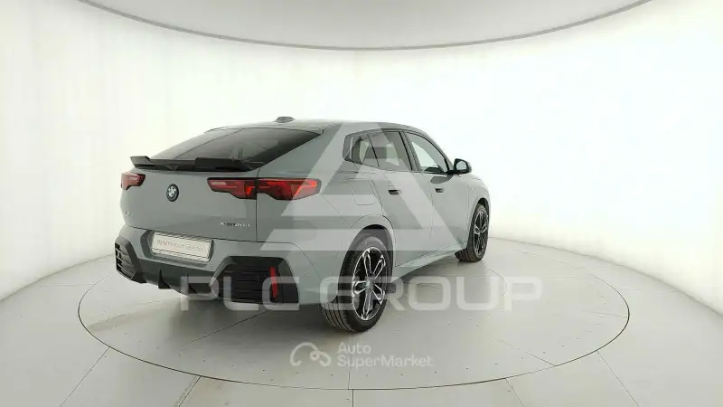 2025 BMW X2