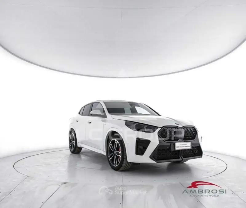 2025 BMW X2