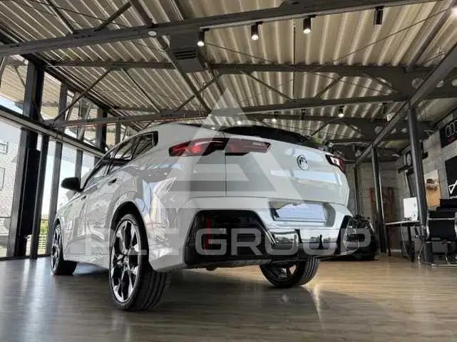 2025 BMW X2