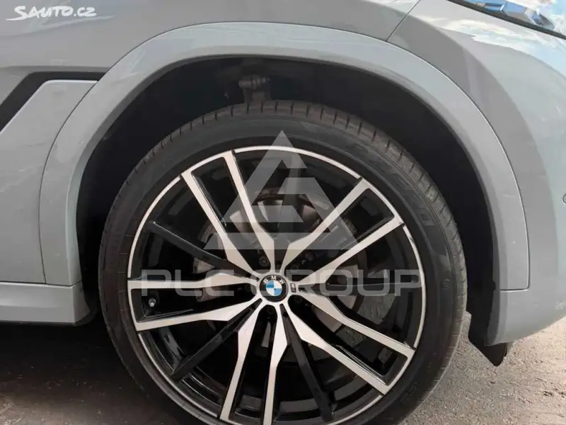 2025 BMW X6