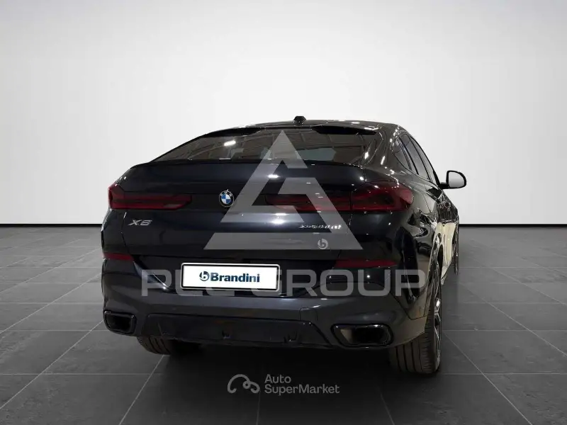 2025 BMW X6