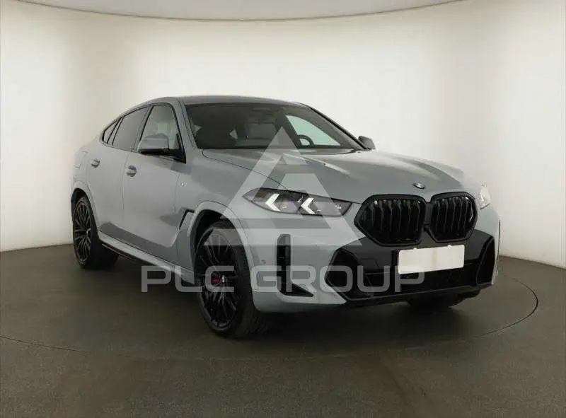 2025 BMW X6
