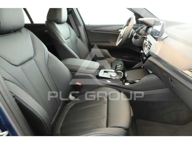 2025 BMW X4