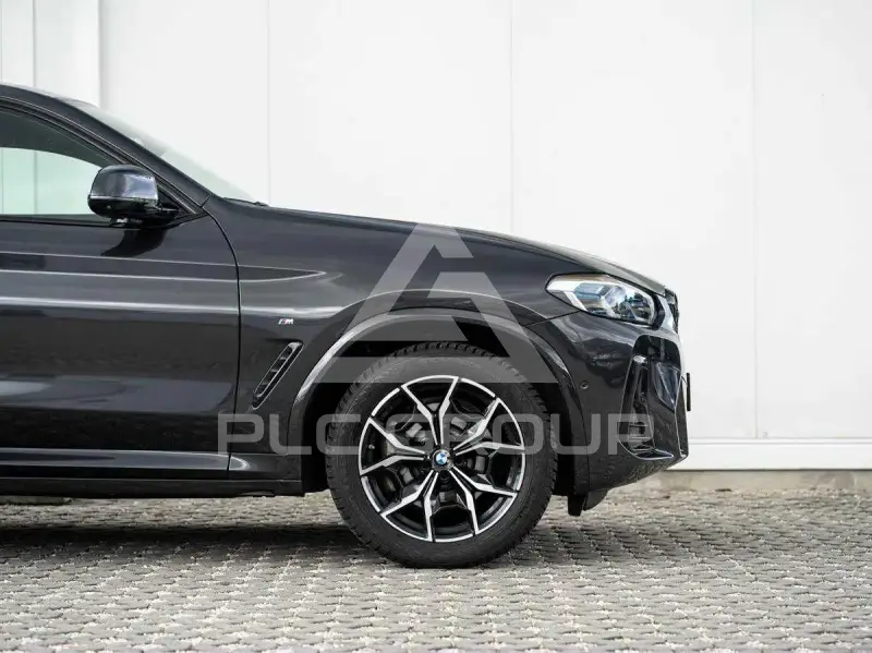 2025 BMW X4