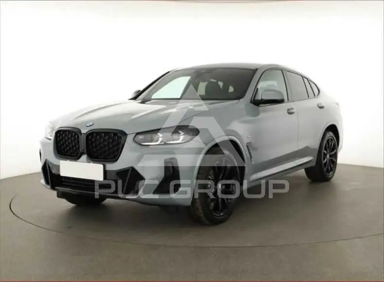 2025 BMW X4