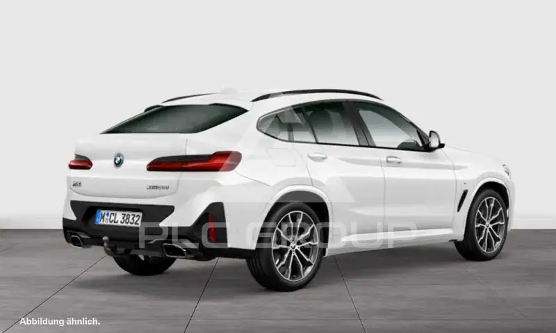 2025 BMW X4
