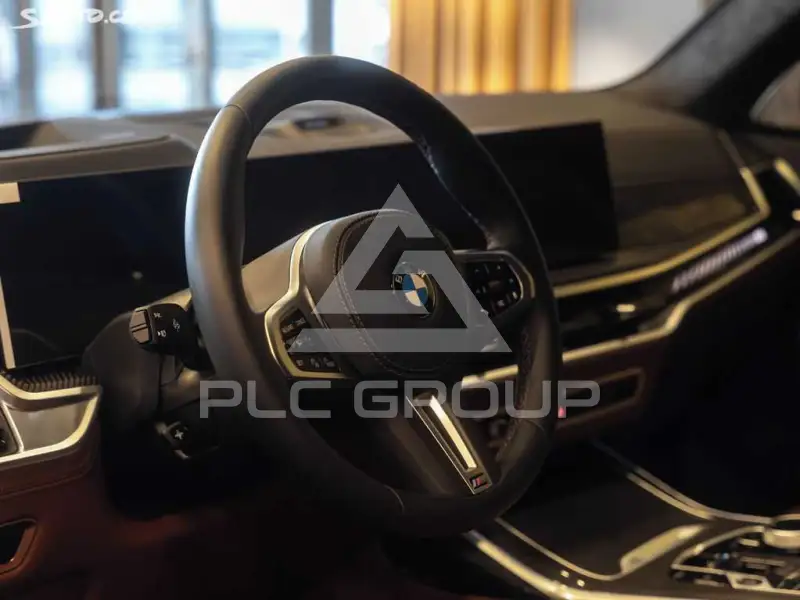 2025 BMW X7