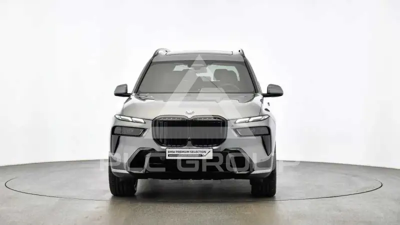2025 BMW X7