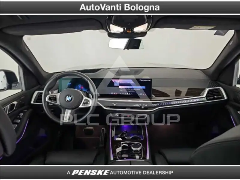 2025 BMW X7