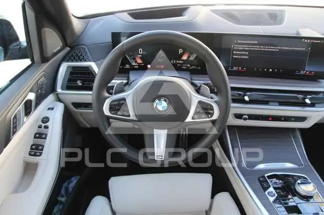 2025 BMW X7
