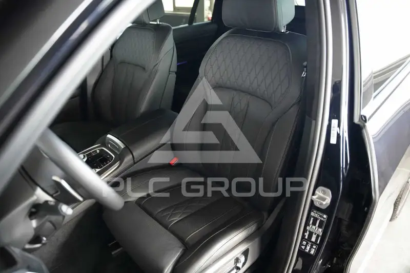 2025 BMW X7