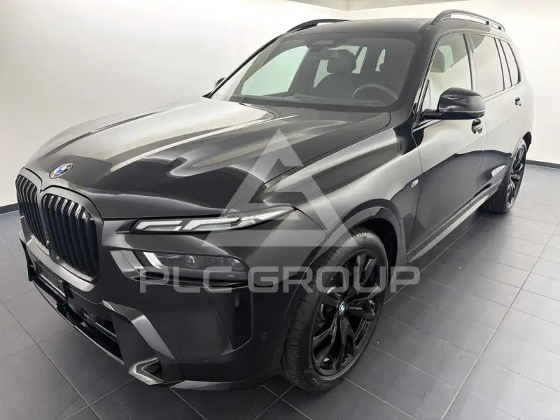 2025 BMW X7