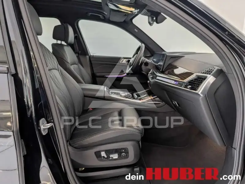 2025 BMW X7