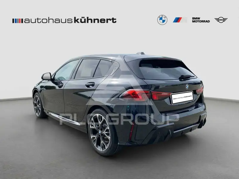 2025 BMW 120