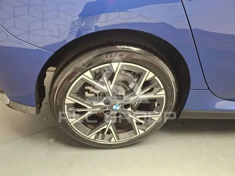 2025 BMW 120