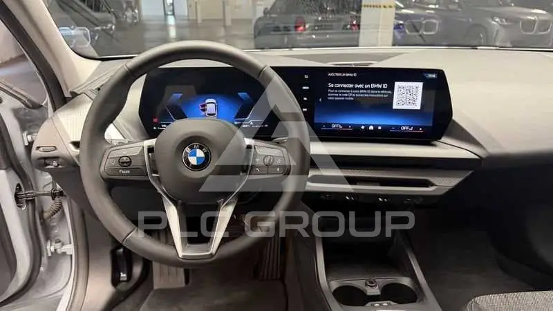 2025 BMW 120