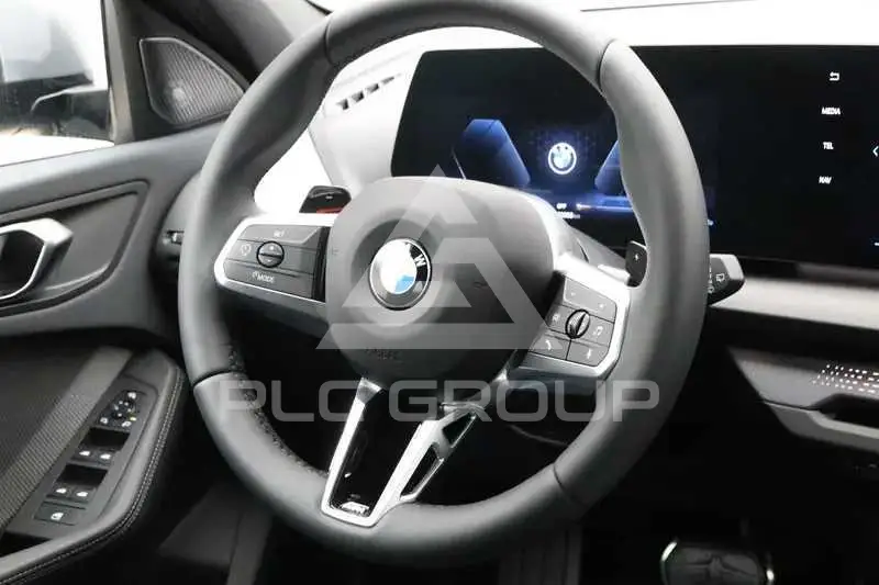 2025 BMW 120