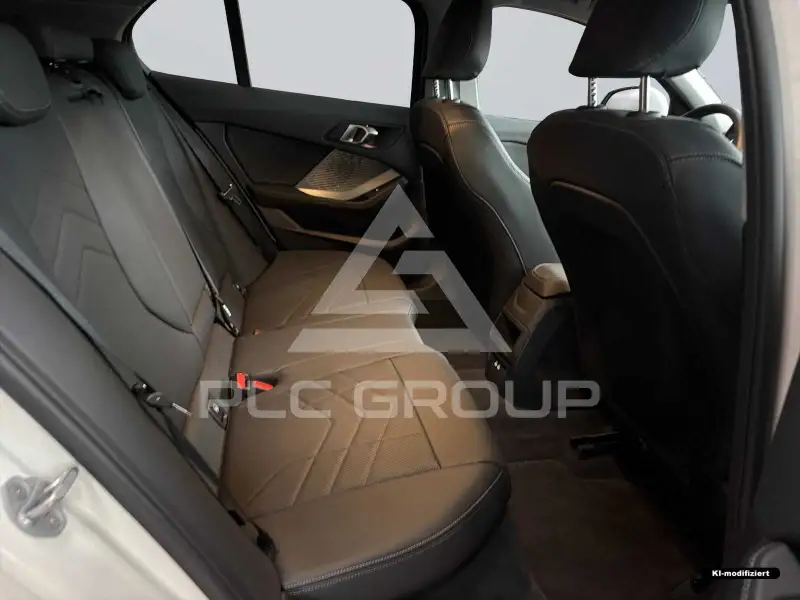 2025 BMW 120