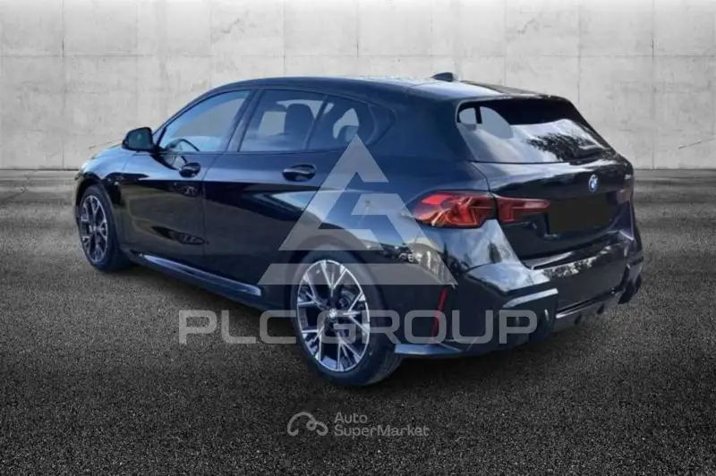 2025 BMW 120
