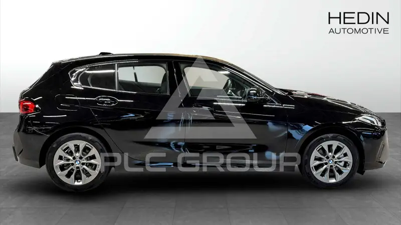 2025 BMW 120