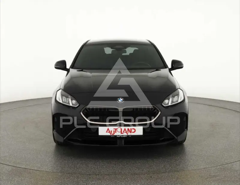 2025 BMW 120