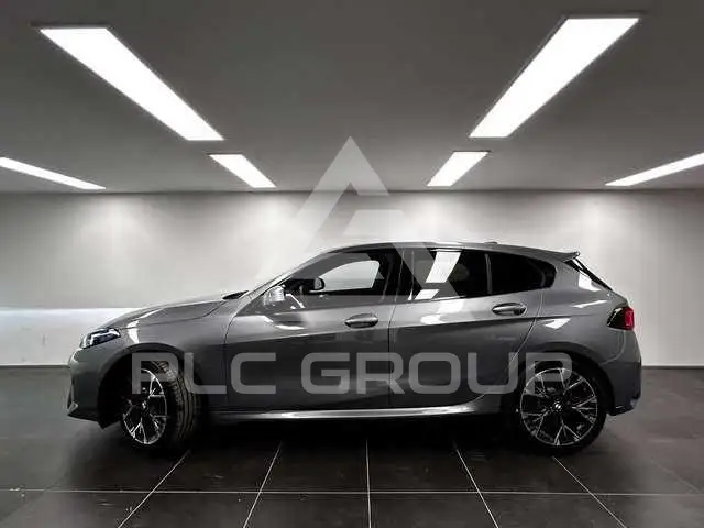 2025 BMW 120