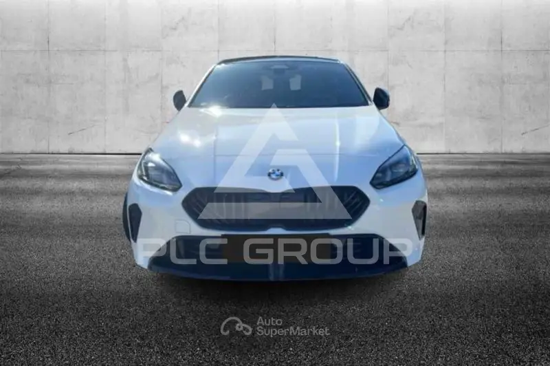 2025 BMW 120