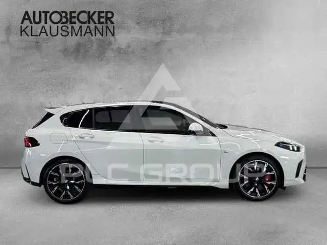 2025 BMW 120
