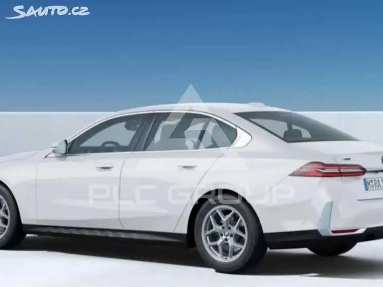 2025 BMW 120