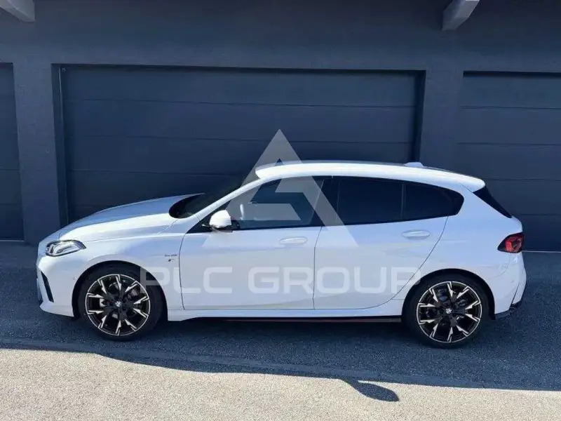 2025 BMW 120