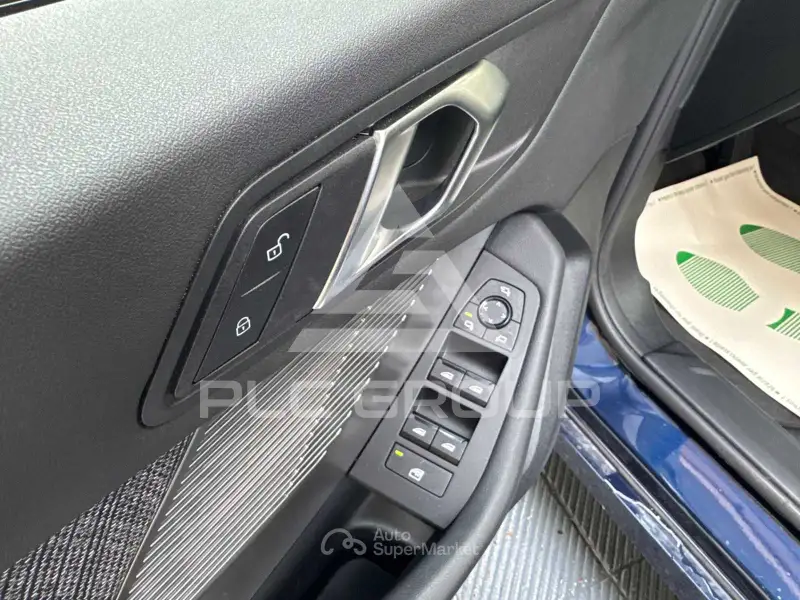 2025 BMW 120