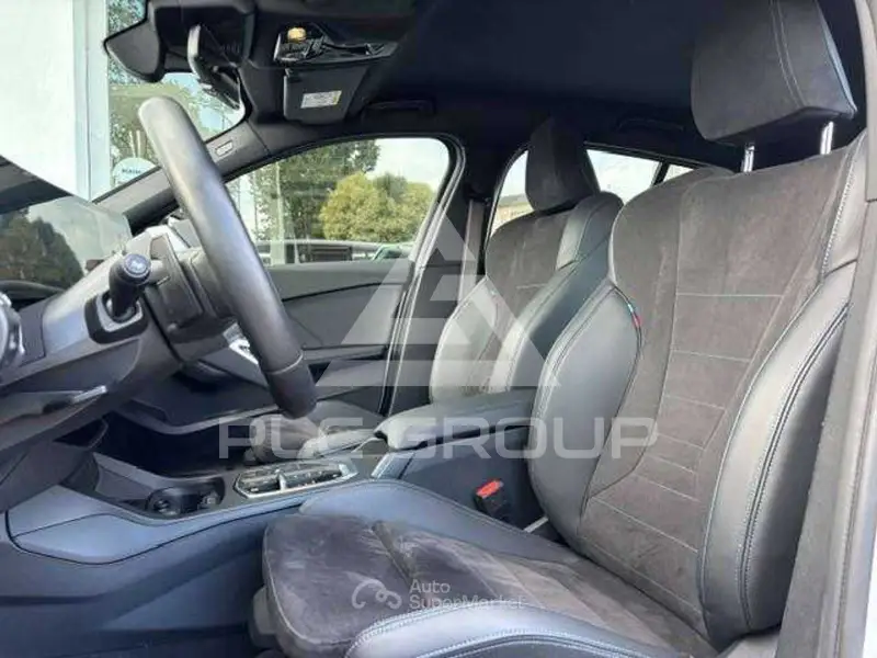 2025 BMW 120