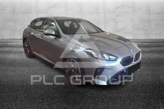 2025 BMW 120