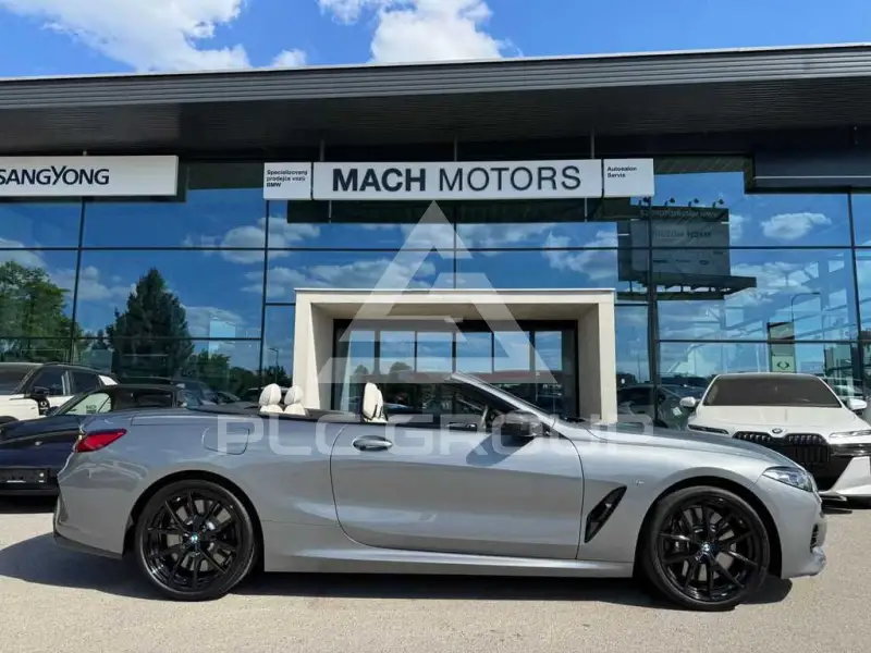 2025 BMW 8 Series