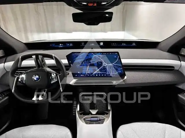 2025 BMW iX