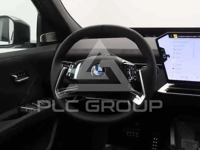 2025 BMW iX