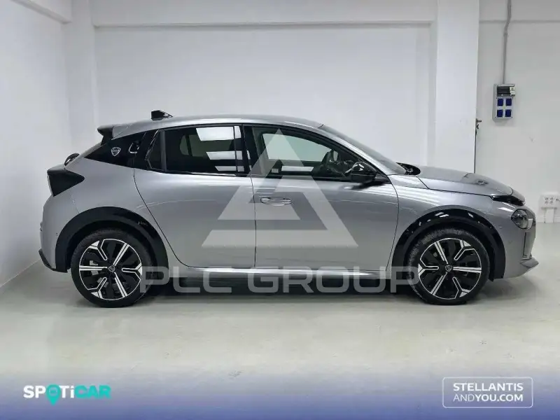2025 Lancia YPSILON