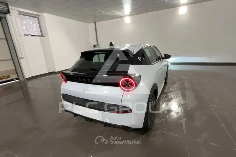 2025 Lancia YPSILON
