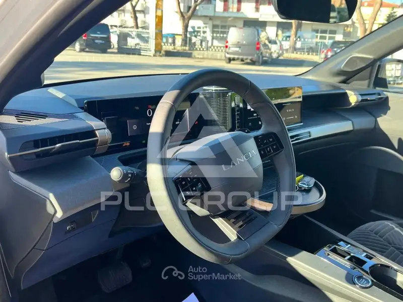 2025 Lancia YPSILON