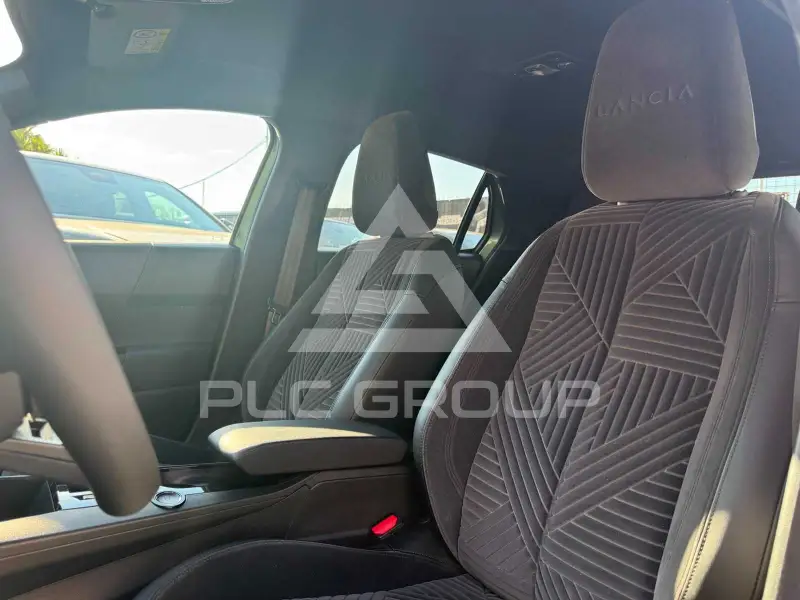 2025 Lancia YPSILON
